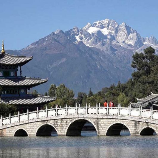 Lijiang Jade Dragon Snow Mountain