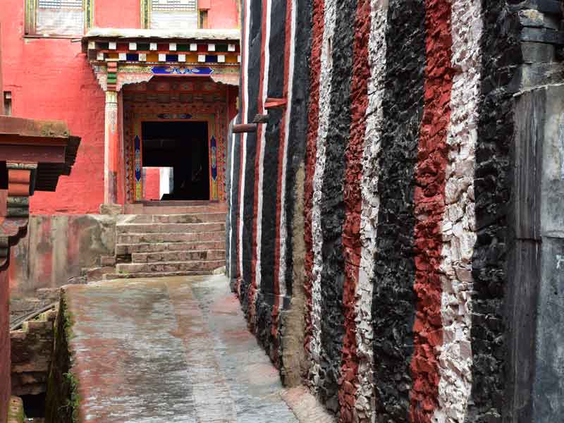 Dzongsar main hall